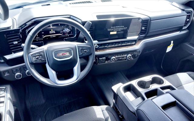 2025 GMC Sierra 1500 4WD Crew Cab Short Box Elevation with 3SB
