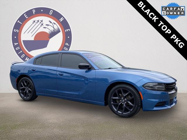 2020 Dodge Charger SXT RWD