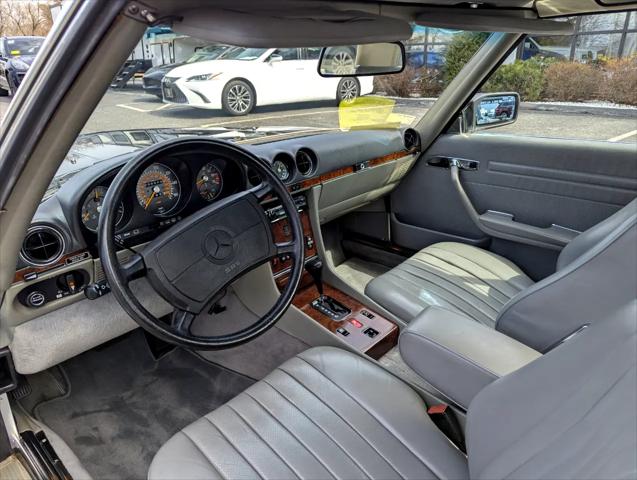 1987 Mercedes-Benz 560 SERIES 2dr Roadster 560SL