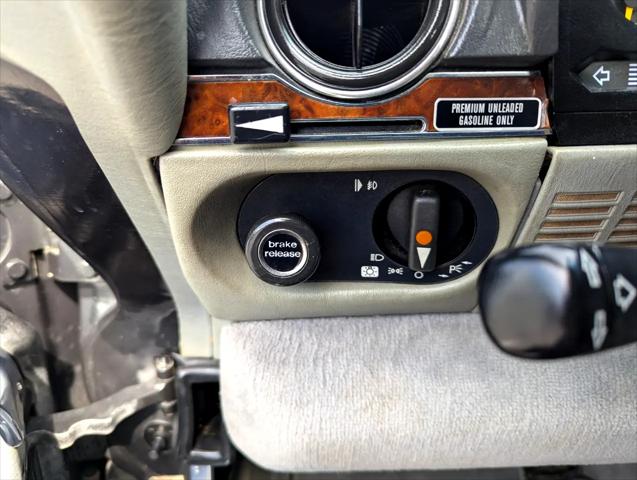 1987 Mercedes-Benz 560 SERIES 2dr Roadster 560SL
