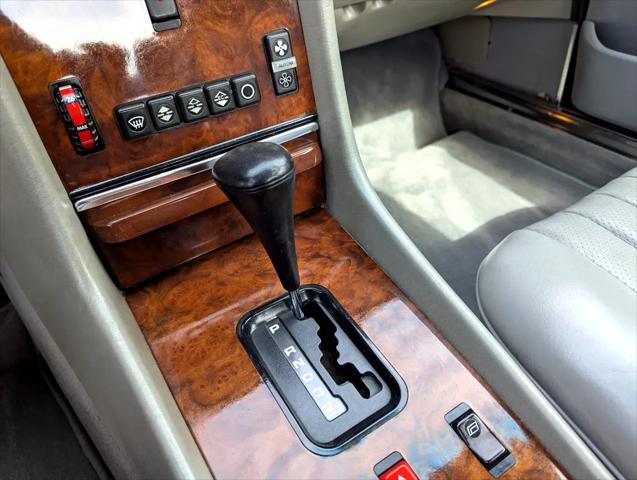 1987 Mercedes-Benz 560 SERIES 2dr Roadster 560SL