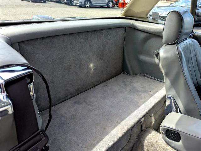 1987 Mercedes-Benz 560 SERIES 2dr Roadster 560SL