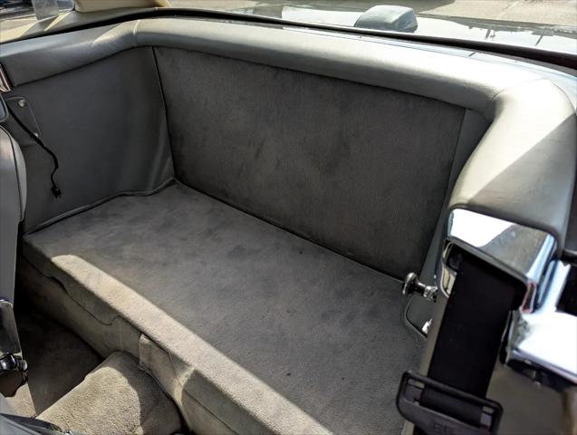 1987 Mercedes-Benz 560 SERIES 2dr Roadster 560SL