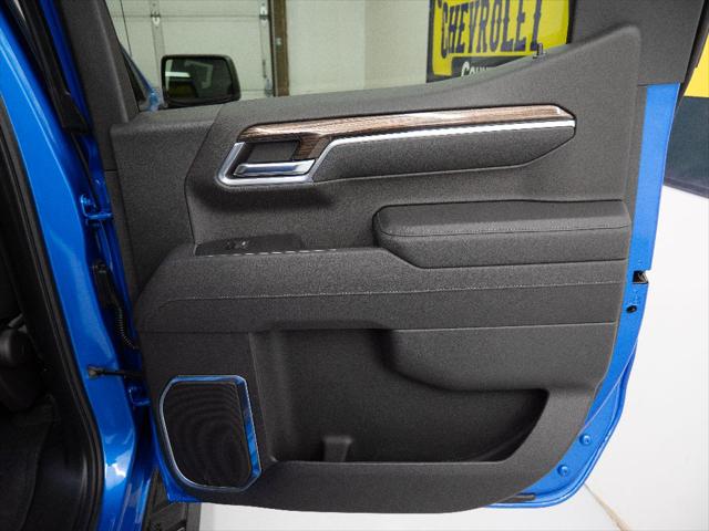 2025 Chevrolet Silverado 1500 4WD Crew Cab Standard Bed RST