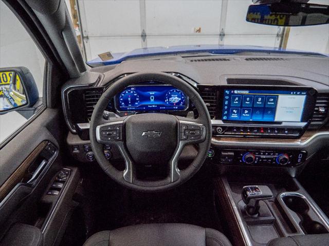 2025 Chevrolet Silverado 1500 4WD Crew Cab Standard Bed RST