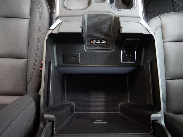 2025 Chevrolet Silverado 1500 4WD Crew Cab Standard Bed RST