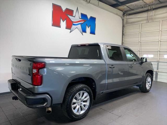2021 Chevrolet Silverado 1500 4WD Crew Cab Short Bed Custom