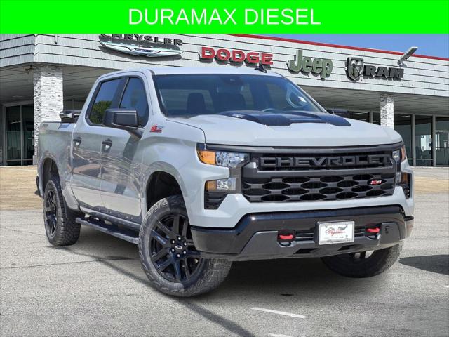 2024 Chevrolet Silverado 1500 4WD Crew Cab Short Bed Custom Trail Boss