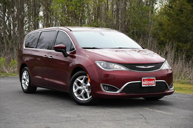 2017 Chrysler Pacifica Touring Plus