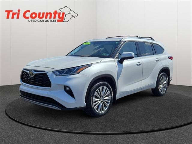 2022 Toyota Highlander Platinum