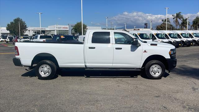 2024 RAM 2500 Tradesman Crew Cab 4x4 8 Box