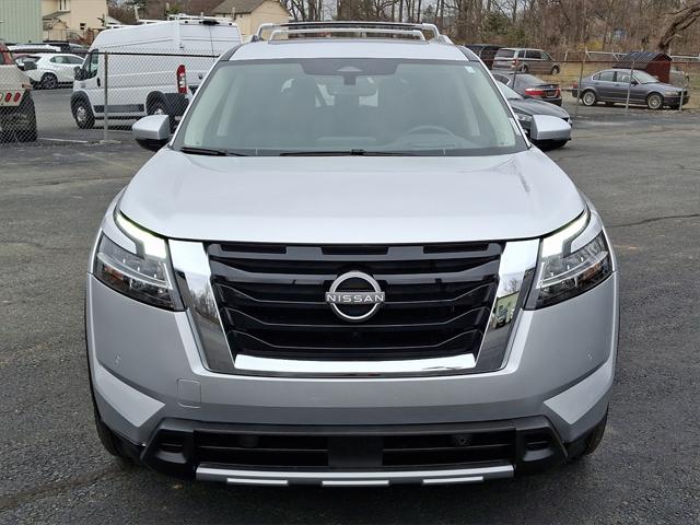 2023 Nissan Pathfinder Platinum 4WD