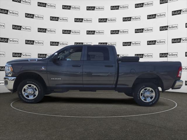 2022 RAM 2500 Tradesman Crew Cab 4x4 64 Box