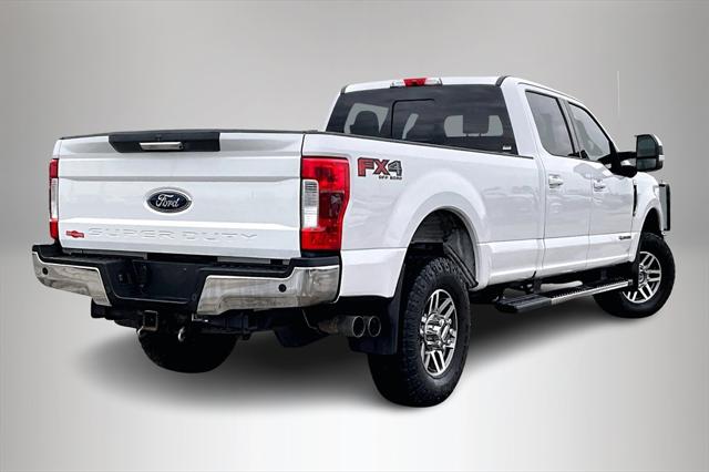 2017 Ford F-350 LARIAT