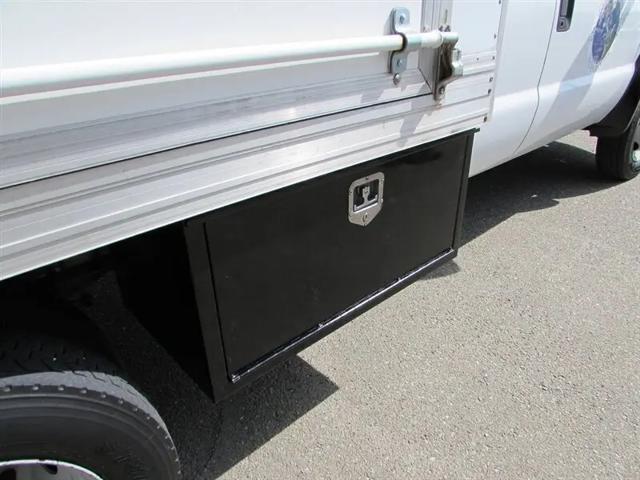 2008 Ford F-550 XL