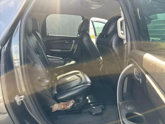 2012 GMC Acadia SLE