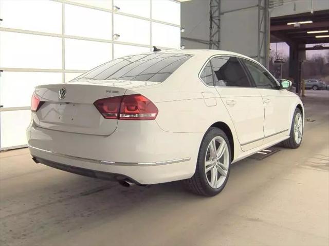 2014 Volkswagen Passat 3.6L V6 SEL Premium