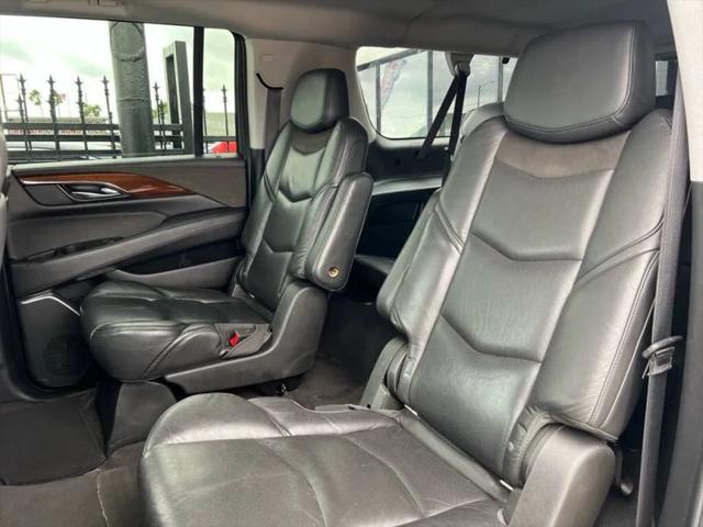 2020 Cadillac Escalade ESV 4WD Luxury