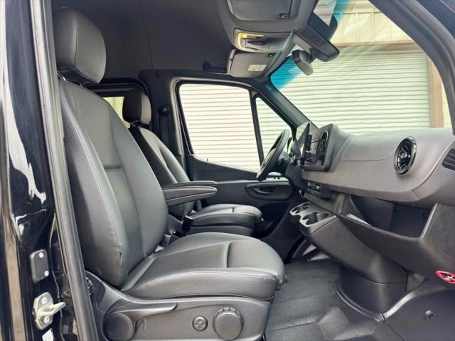2023 Mercedes-Benz Sprinter 2500 High Roof 4-Cyl Diesel HO