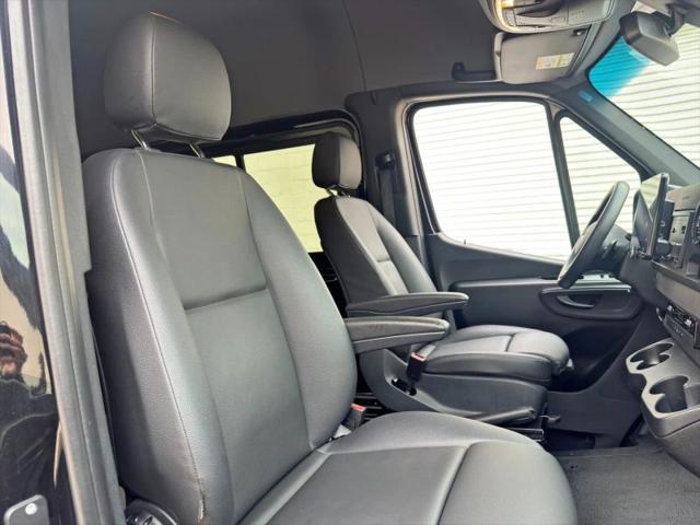 2023 Mercedes-Benz Sprinter 2500 High Roof 4-Cyl Diesel HO