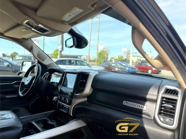 2019 Ram 1500 Laramie Crew Cab 4x4 5'7" Box