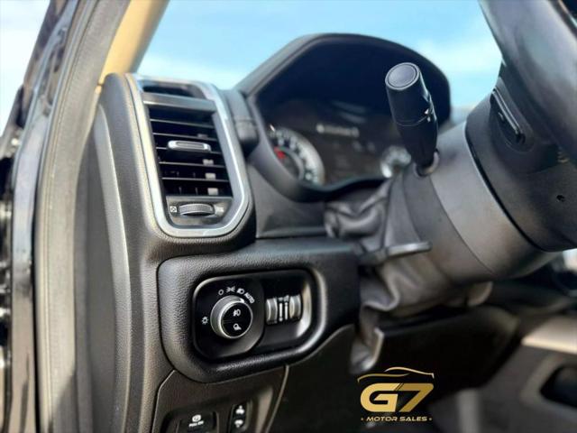 2019 Ram 1500 Laramie Crew Cab 4x4 5'7" Box