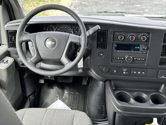 2024 Chevrolet Express Cutaway Work Van
