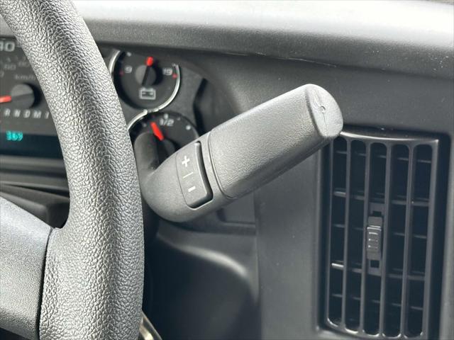 2024 Chevrolet Express Cutaway Work Van