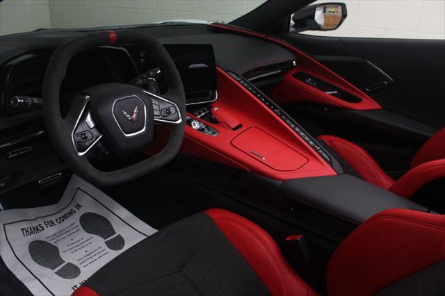 2023 Chevrolet Corvette Stingray RWD Convertible 2LT