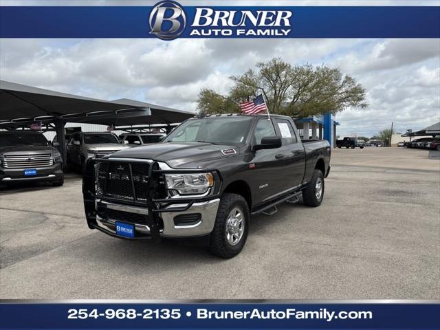 2022 RAM 2500 Tradesman Crew Cab 4x4 64 Box
