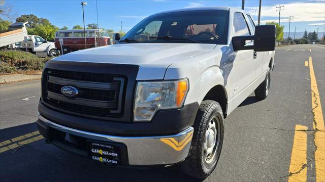 2013 Ford F-150 XL Pickup 4D 8 ft