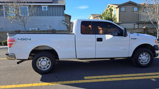 2013 Ford F-150 XL Pickup 4D 8 ft