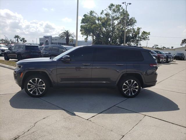 2022 Jeep Grand Cherokee L Overland 4x2