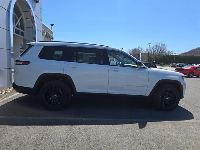 2022 Jeep Grand Cherokee L Limited 4x4