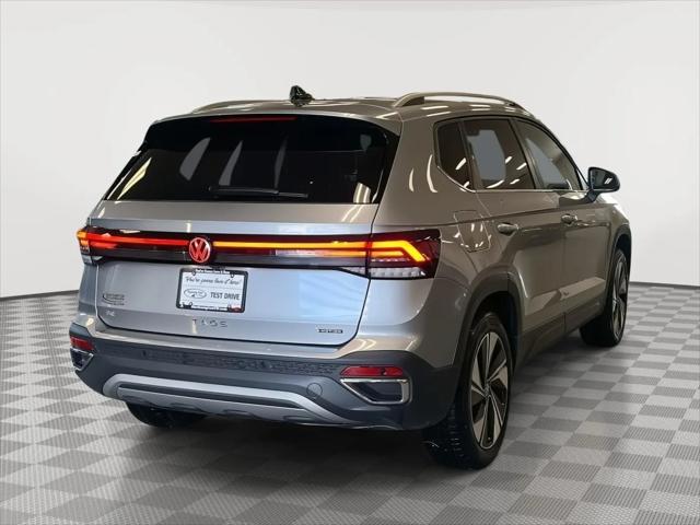 2025 Volkswagen Taos 1.5T SE