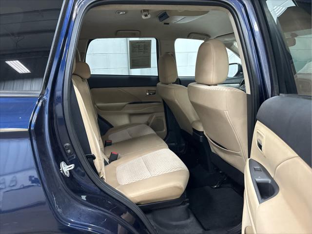 Used 2014 Mitsubishi Outlander For Sale in Wilmington, OH