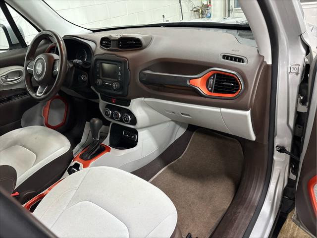 Used 2015 Jeep Renegade For Sale in Wilmington, OH