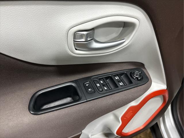 Used 2015 Jeep Renegade For Sale in Wilmington, OH