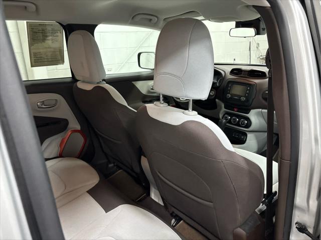 Used 2015 Jeep Renegade For Sale in Wilmington, OH