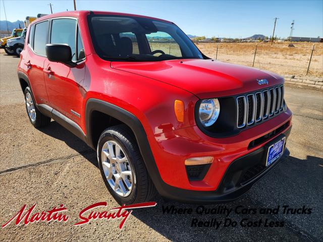 2023 Jeep Renegade Latitude 4x4 2023 Jeep Renegade Latitude 4x4