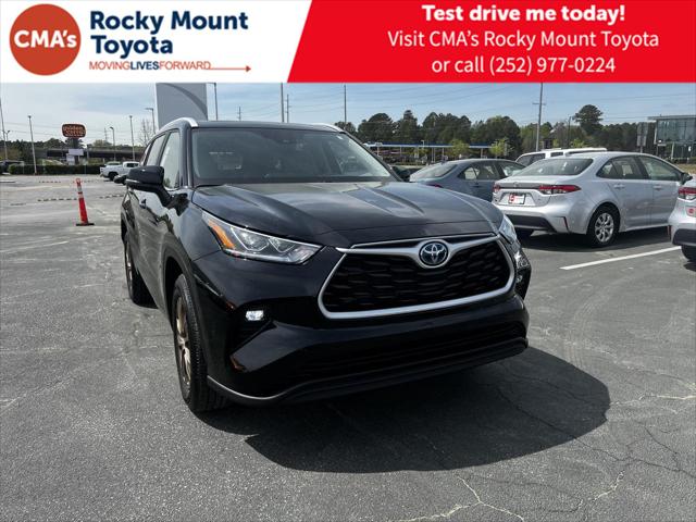 2023 Toyota Highlander Hybrid XLE Bronze