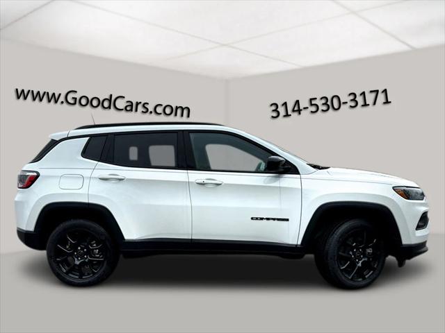 2025 Jeep Compass COMPASS LATITUDE 4X4