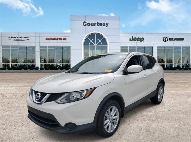 2017 Nissan Rogue Sport S