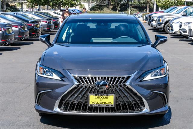 2025 Lexus ES 350 Unknown