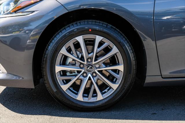 2025 Lexus ES 350 Unknown