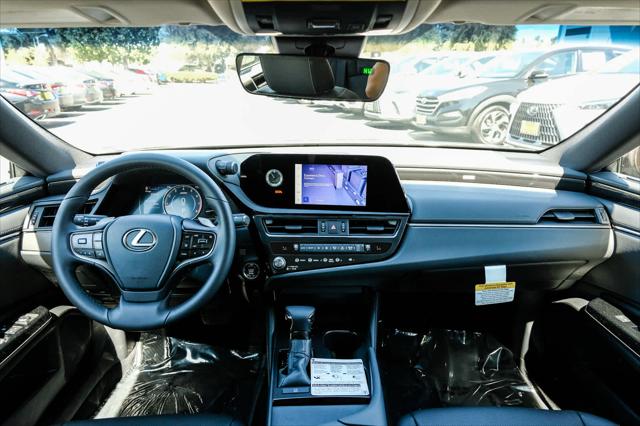 2025 Lexus ES 350 Unknown