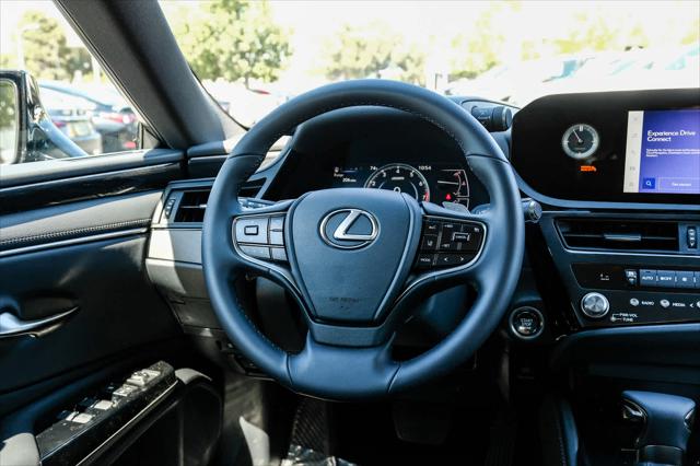2025 Lexus ES 350 Unknown