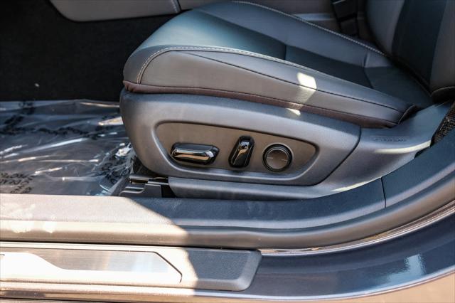 2025 Lexus ES 350 Unknown