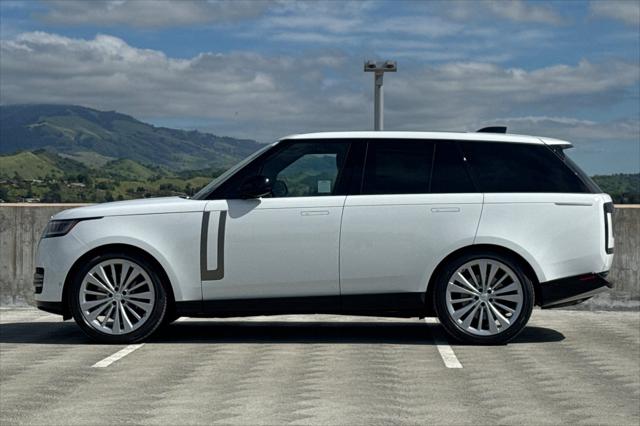 2025 Land Rover Range Rover P530 SE
