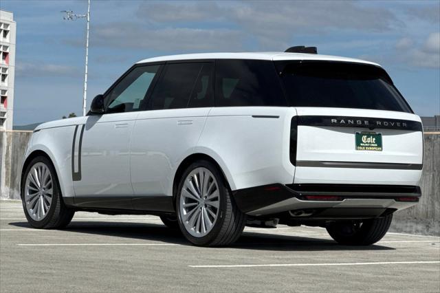 2025 Land Rover Range Rover P530 SE